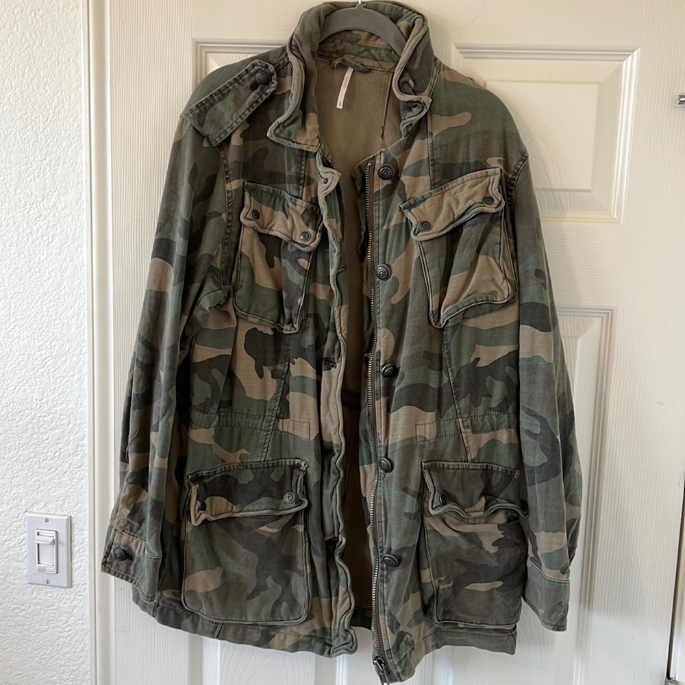 FREE PEOPLE MILITARY JACKET